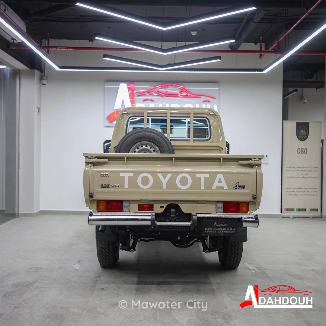 Toyota Land Cruiser GXR 2025 — Mawater City