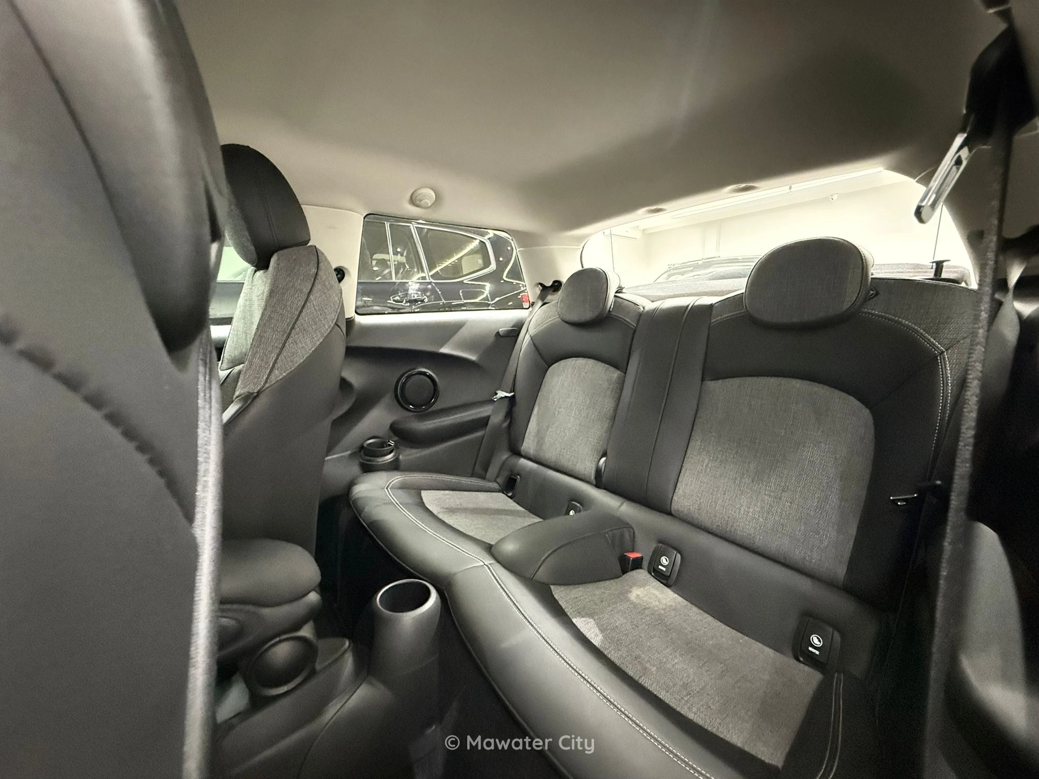 Mini Cooper 2022 — Mawater City