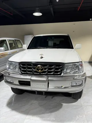 Toyota Land Cruiser VXR 2006 — Mawater City