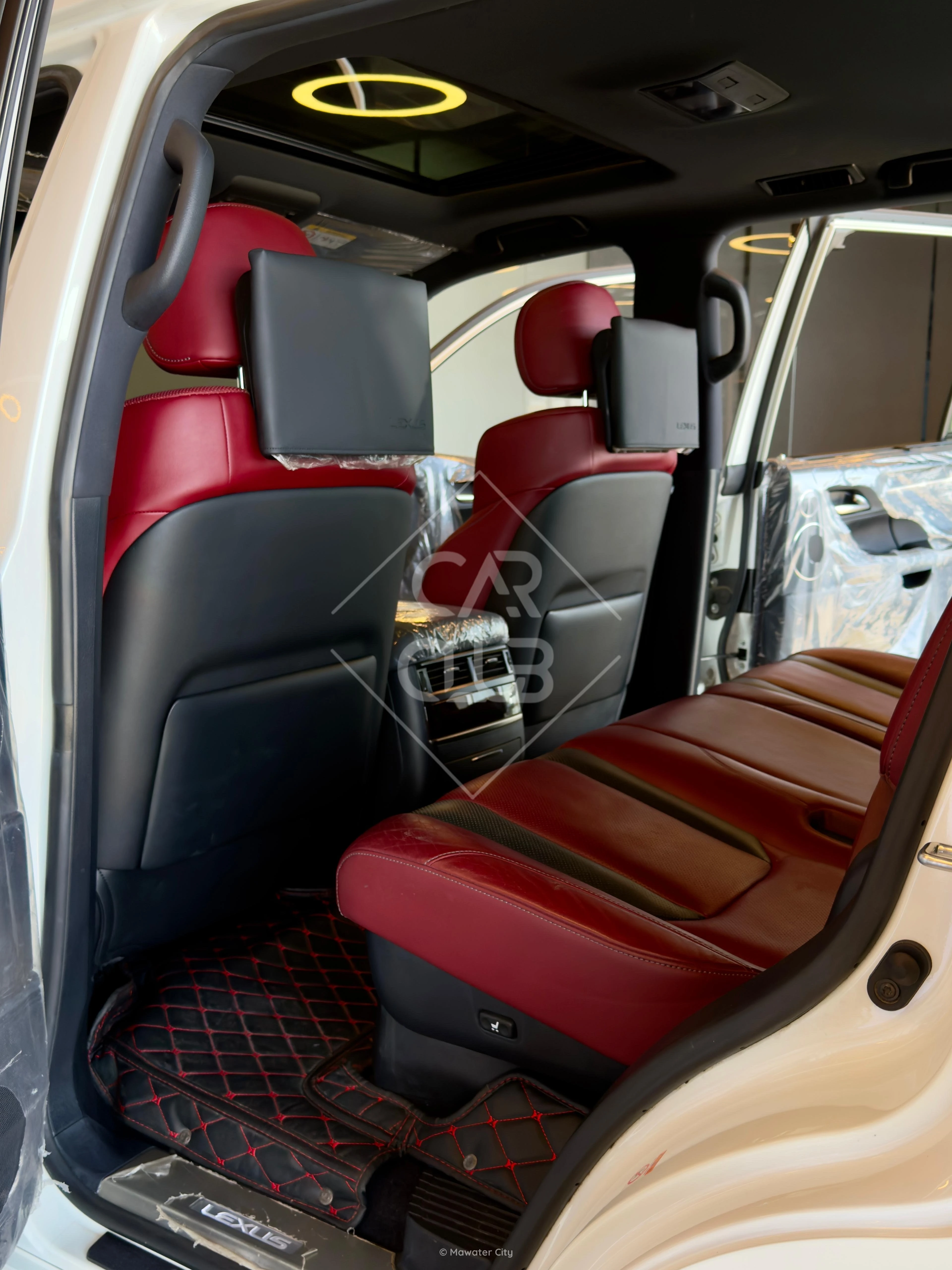 Lexus LX 570 2018 — Mawater City