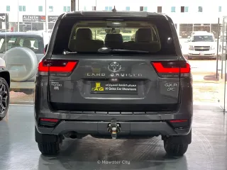 Toyota Land Cruiser GXR 2022 — Mawater City