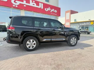 Toyota Land Cruiser GXR 2022 — Mawater City