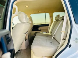 Toyota Land Cruiser GX 2017 — Mawater City