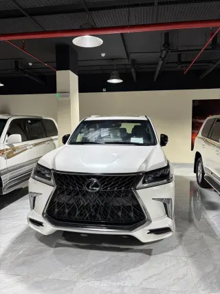 Lexus LX 570 2018 — Mawater City