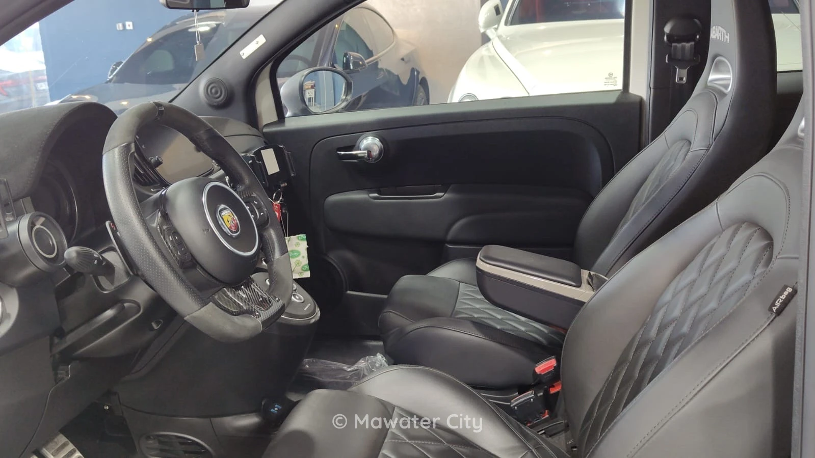 Abarth 695 2024 — Mawater City