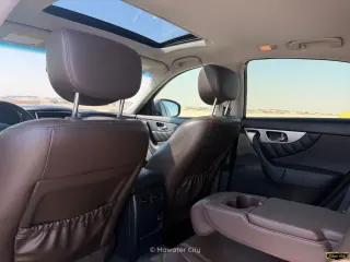 Infiniti QX70 2016 — Mawater City