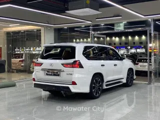 Lexus LX 570 2016 — Mawater City