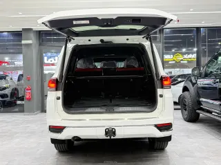 Toyota Land Cruiser VXR 2022 — Mawater City