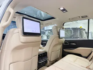 Toyota Land Cruiser VXR 2022 — Mawater City