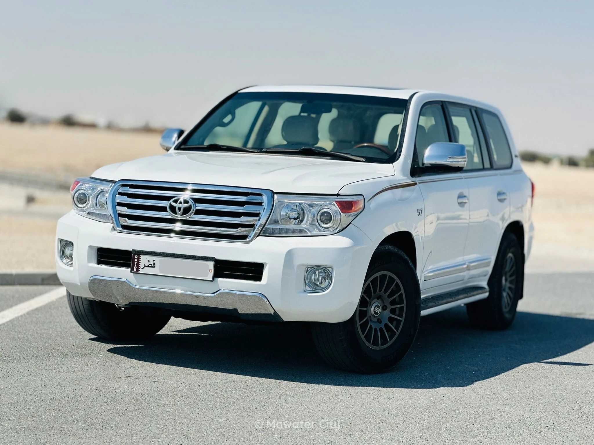 Toyota Land Cruiser VXR 2014 — Mawater City