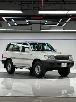 Toyota Land Cruiser GX 2002 — Mawater City