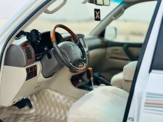 Toyota Land Cruiser VXR 2007 — Mawater City
