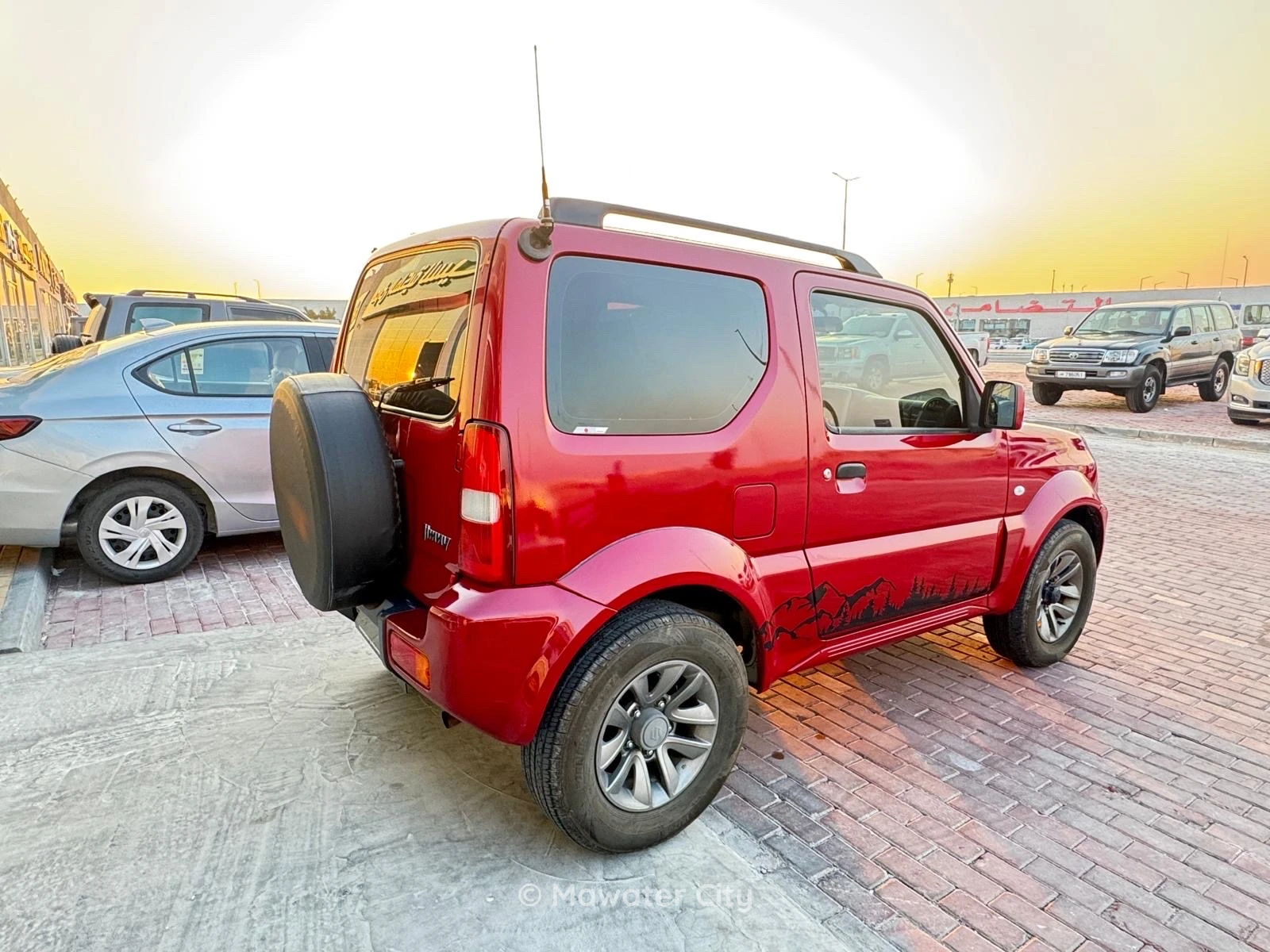 Suzuki Jimny 2016 — Mawater City