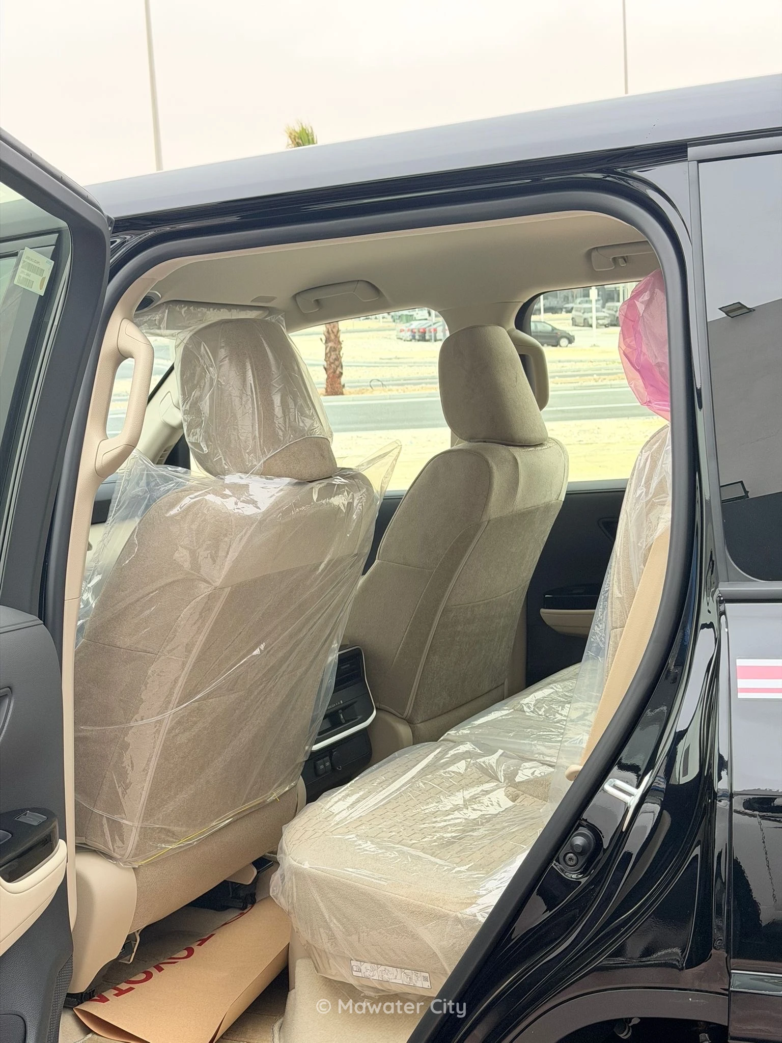 Toyota Land Cruiser GXR 2025 — Mawater City