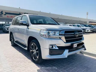 Toyota Land Cruiser VXR 2020 — Mawater City