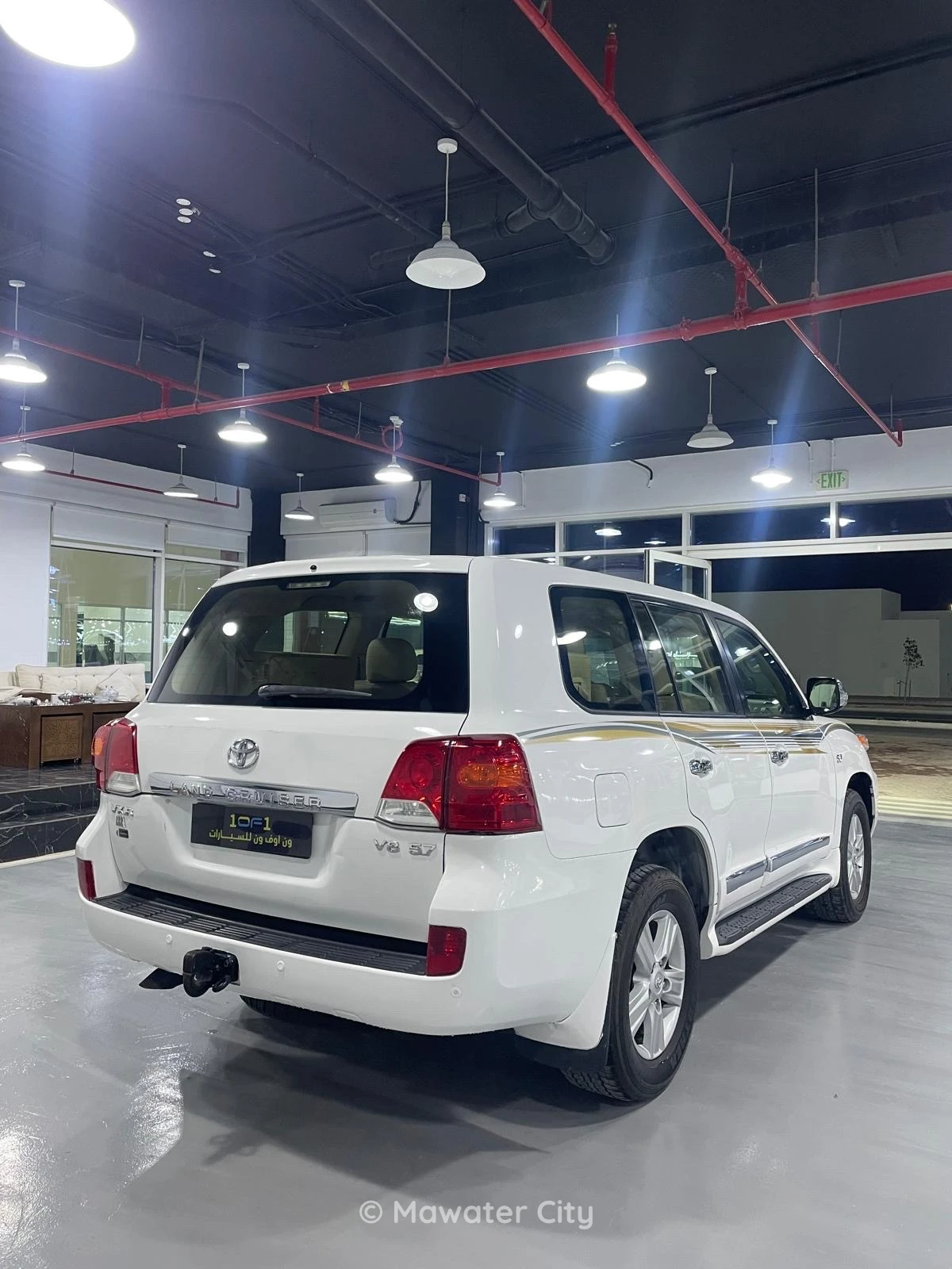 Toyota Land Cruiser VXR 2014 — Mawater City
