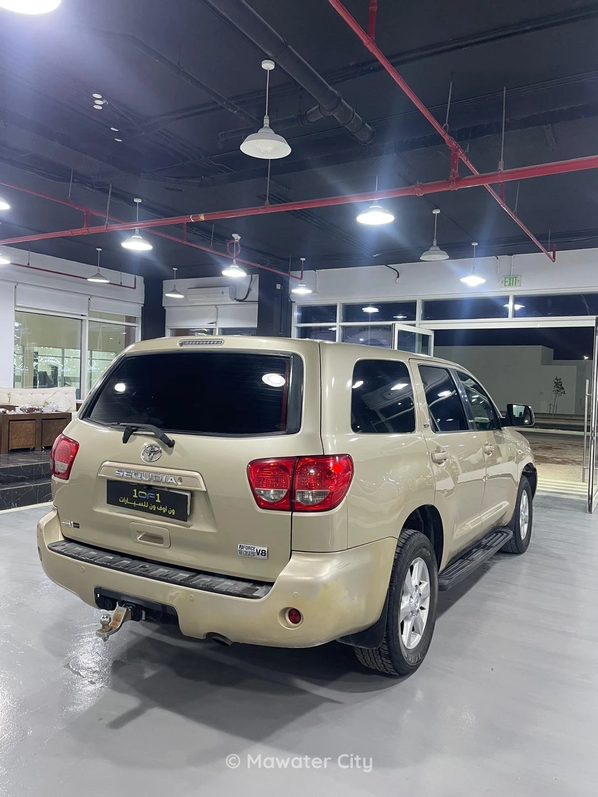 Toyota Sequoia 2011 — Mawater City