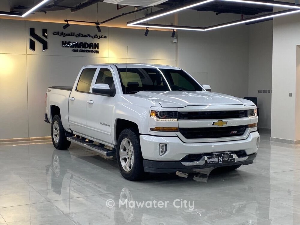 Chevrolet Silverado 2016 — Mawater City