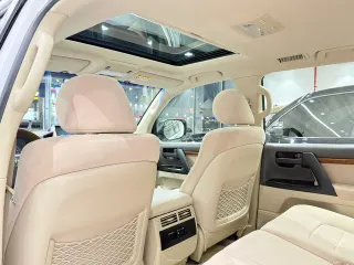 Toyota Land Cruiser GXR 2018 — Mawater City