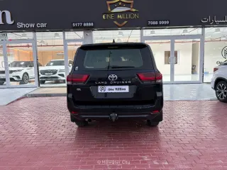 Toyota Land Cruiser GX 2025 — Mawater City