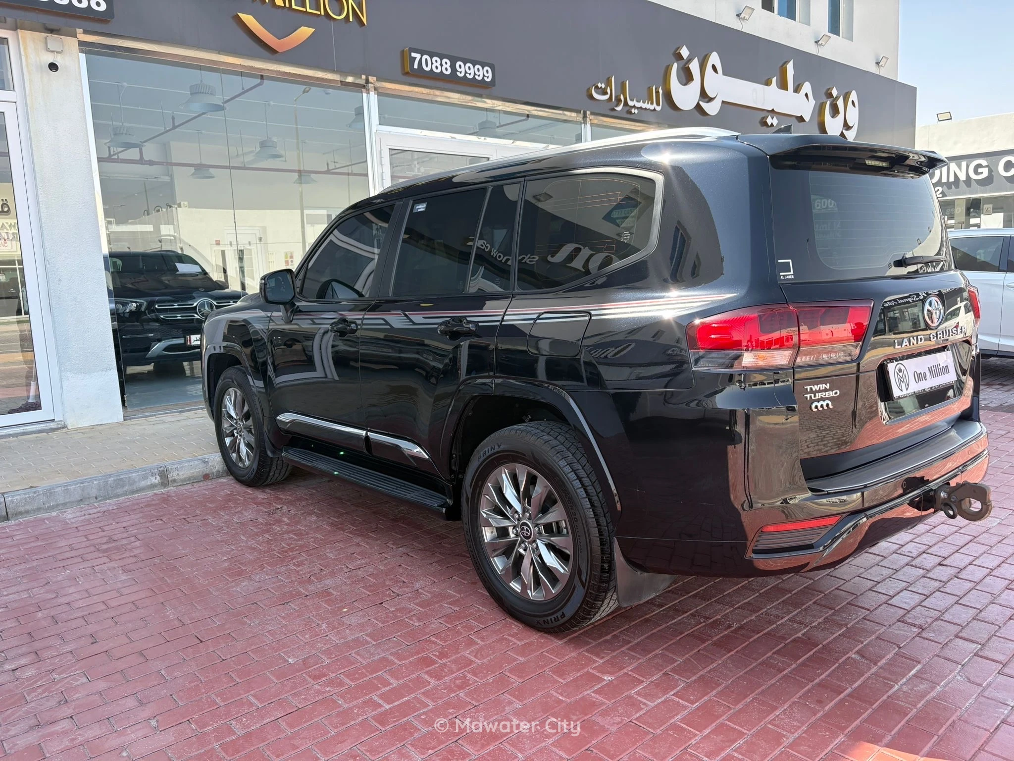 Toyota Land Cruiser GXR 2023 — Mawater City