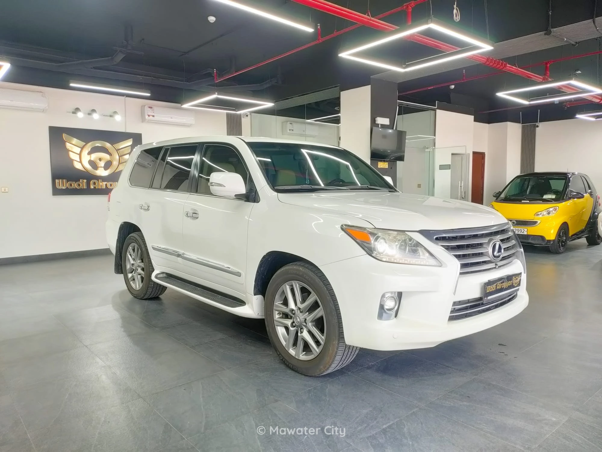 Lexus LX 2014 — Mawater City