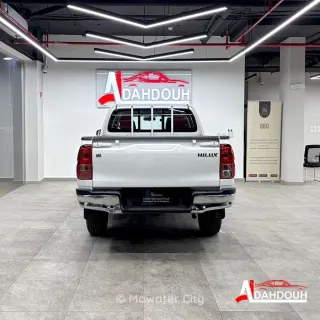 Toyota Hilux 2016 — Mawater City