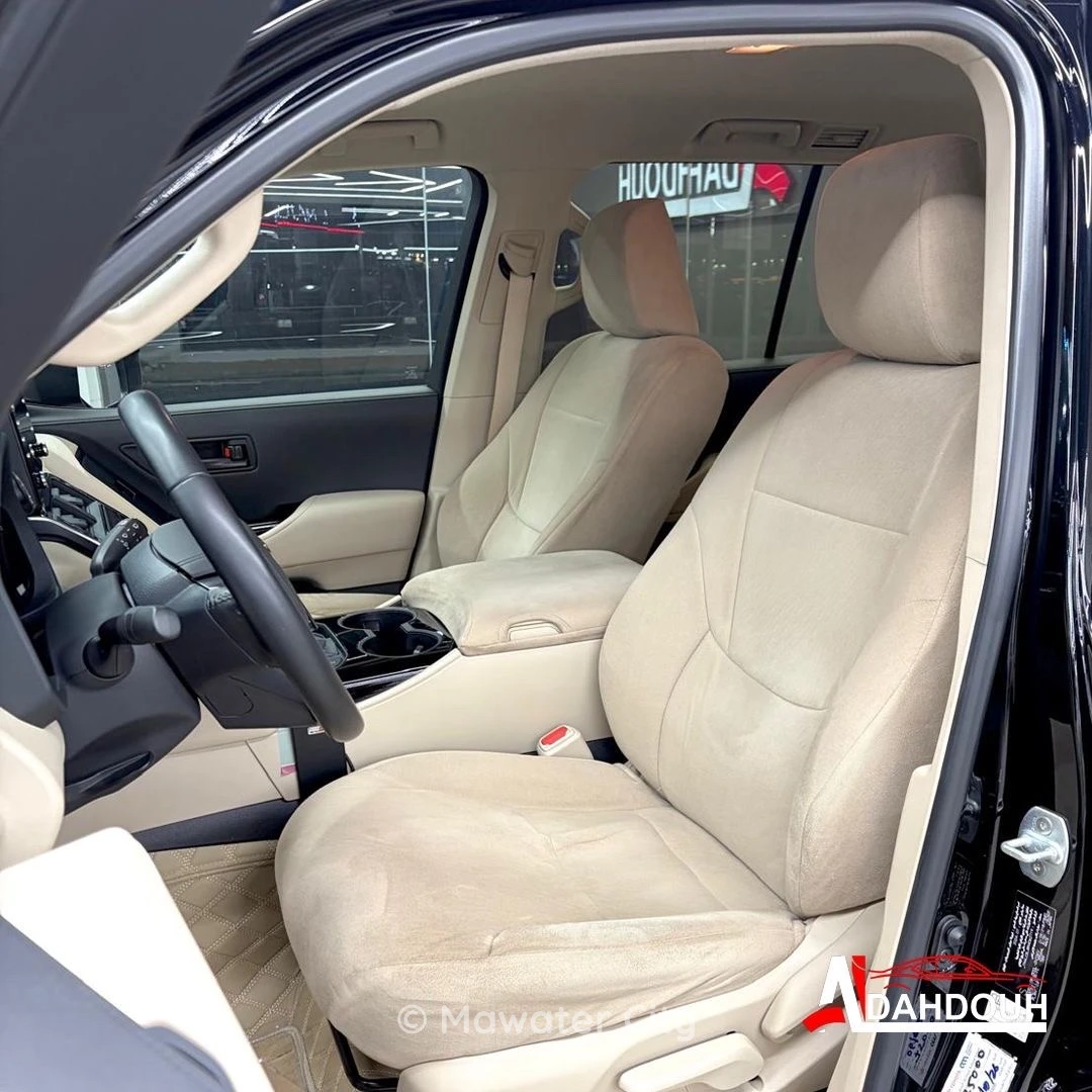 Toyota Land Cruiser GX 2024 — Mawater City