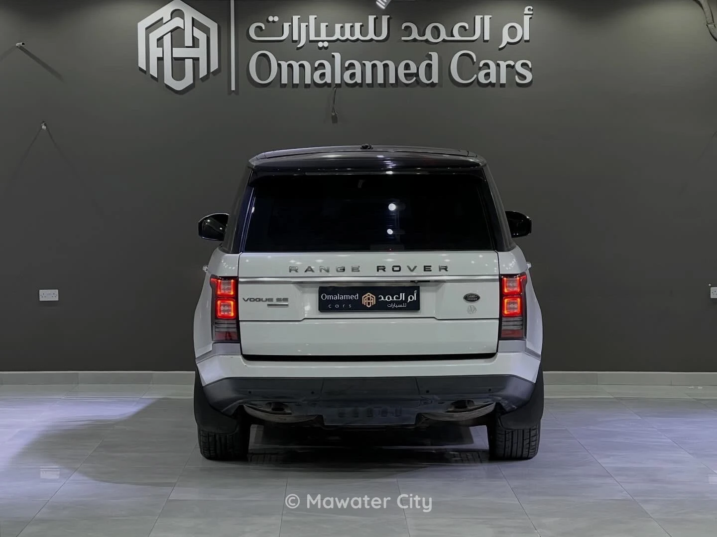 Land Rover Range Rover 2015 — Mawater City