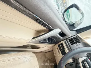 Toyota Land Cruiser 2019 — Mawater City