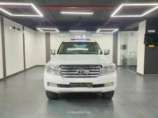 Toyota Land Cruiser VXR 2009 — Mawater City