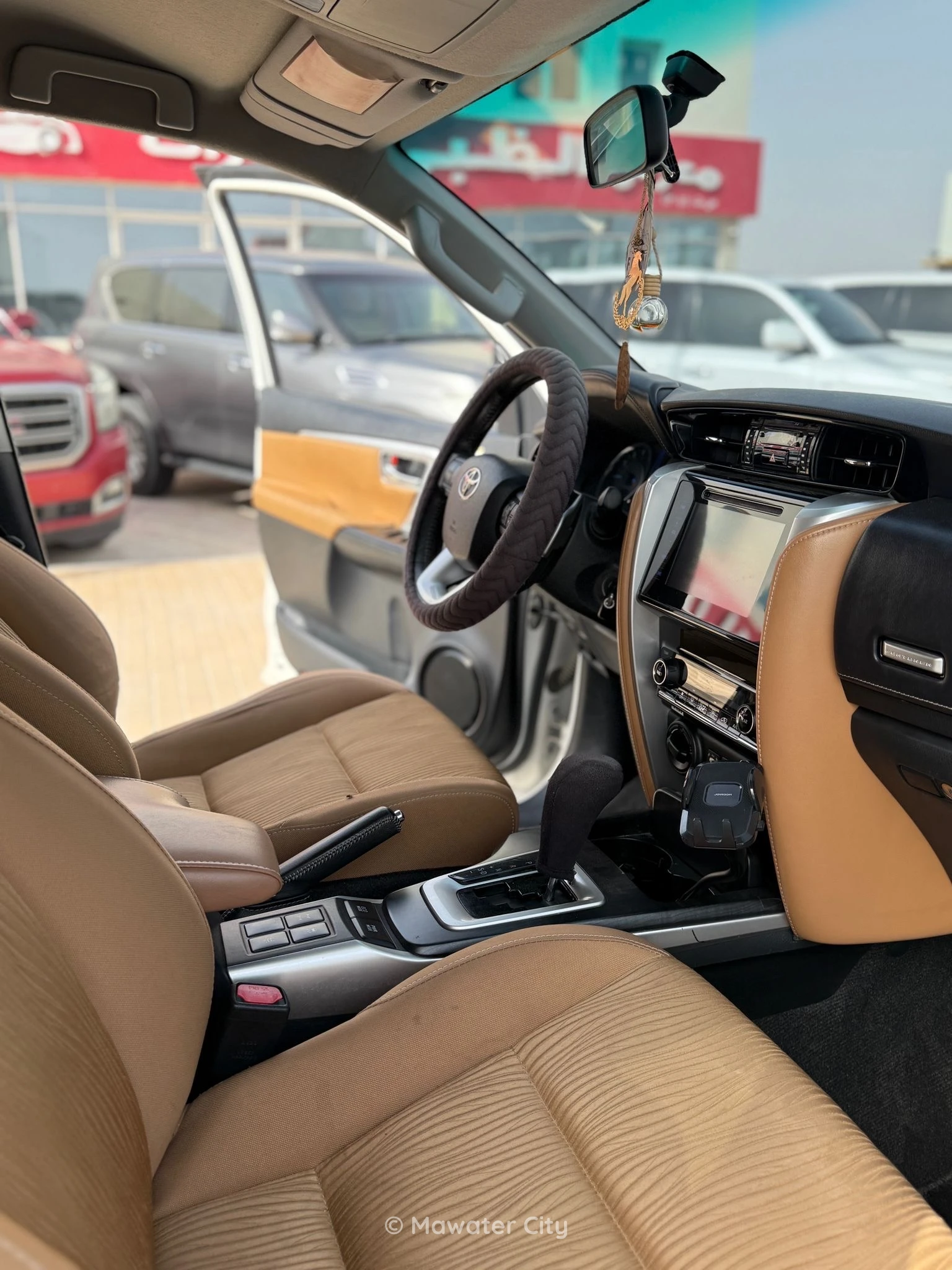 Toyota Fortuner 2019 — Mawater City