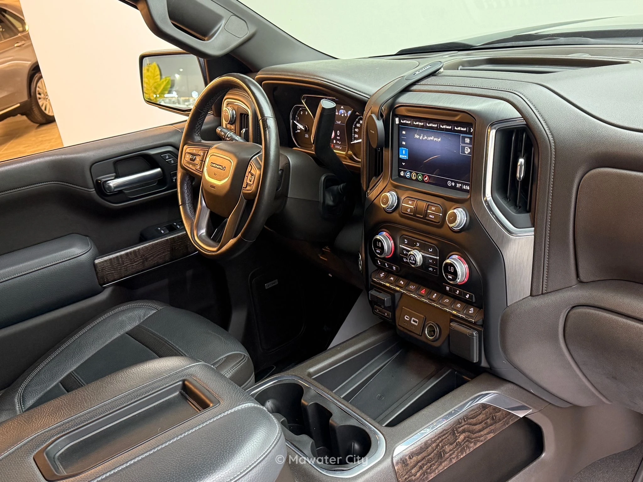 GMC Sierra 2022 — Mawater City