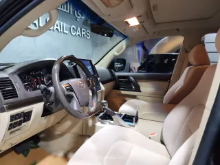 Toyota Land Cruiser GXR 2019 — Mawater City