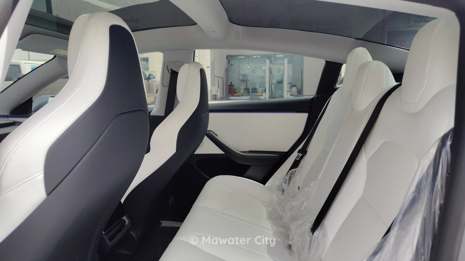 Tesla Model 3 2025 — Mawater City