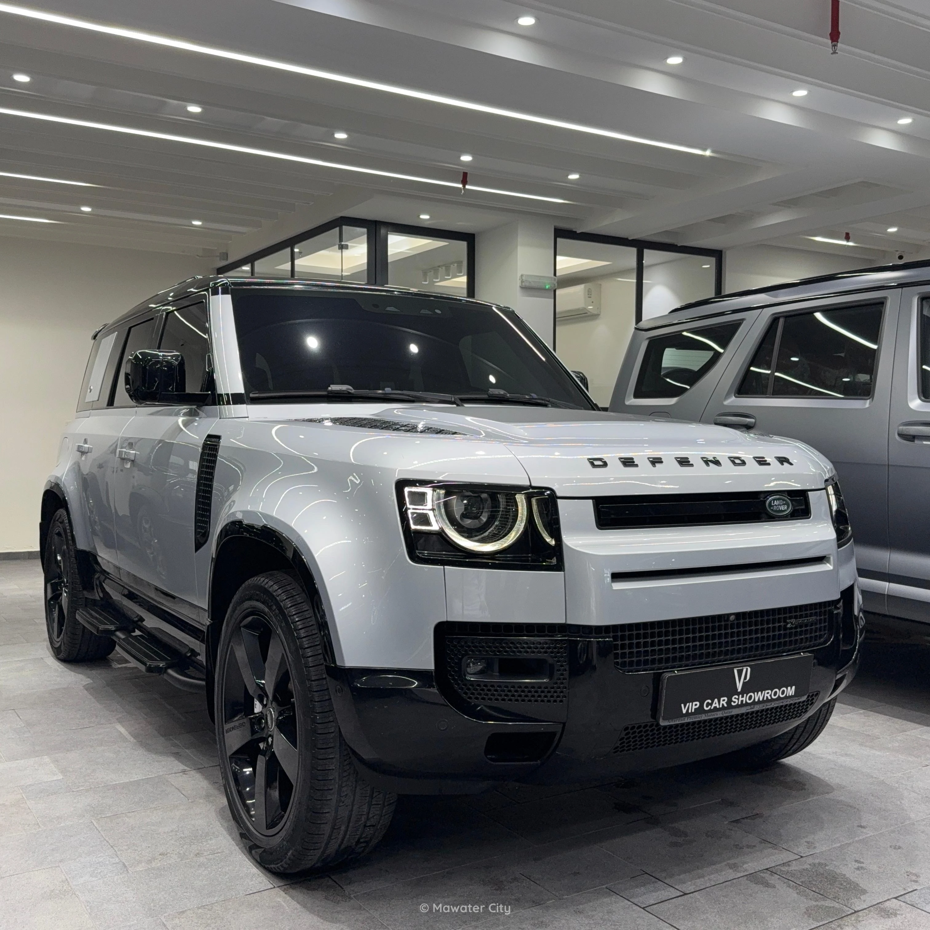 Land Rover Defender 110 2023 — Mawater City