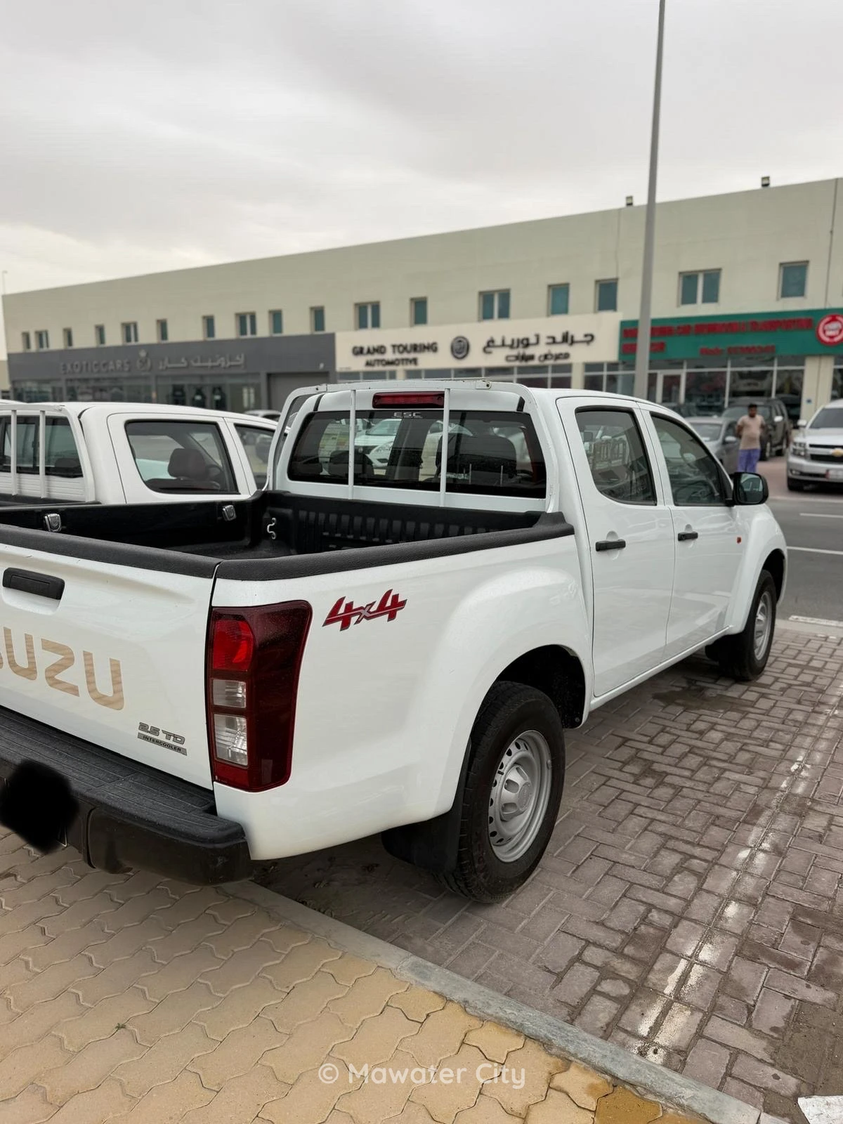 Isuzu D Max 2020 — Mawater City