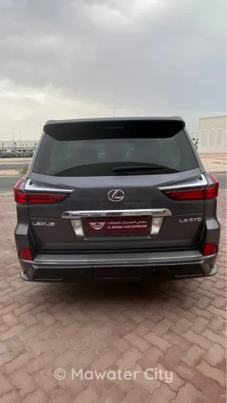 Lexus LX 2016 — Mawater City