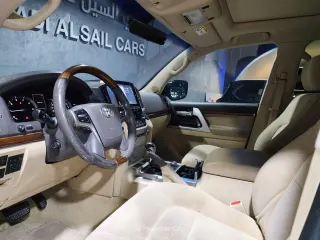 Toyota Land Cruiser VXR 2016 — Mawater City