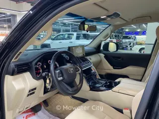 Toyota Land Cruiser GX 2024 — Mawater City