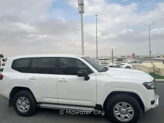 Toyota Land Cruiser 2023 — Mawater City