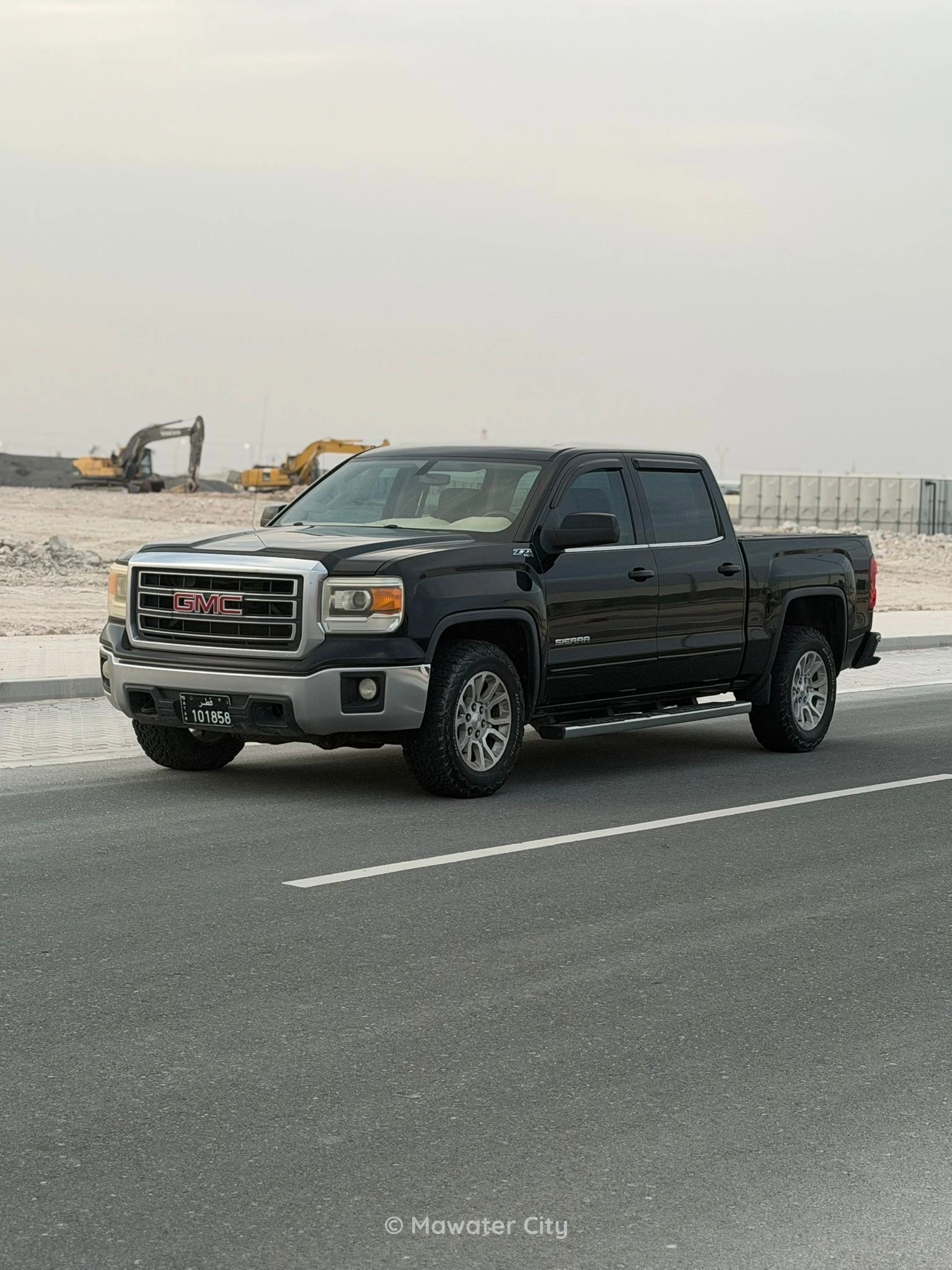GMC Sierra 2014 — Mawater City