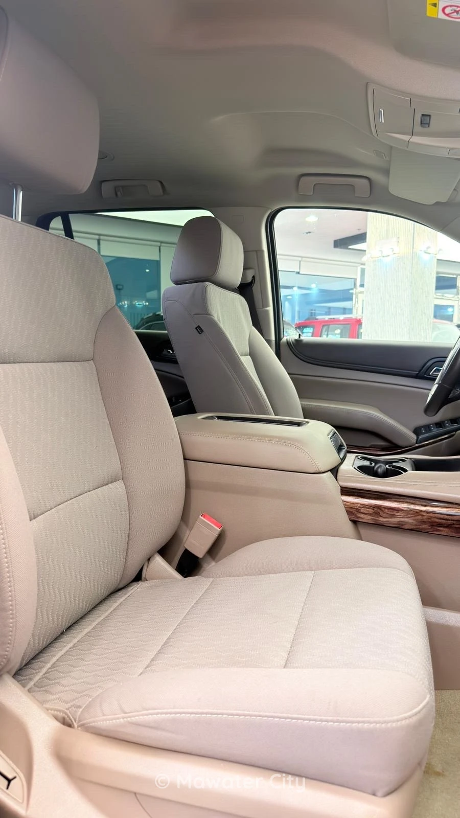 GMC Yukon 2017 — Mawater City