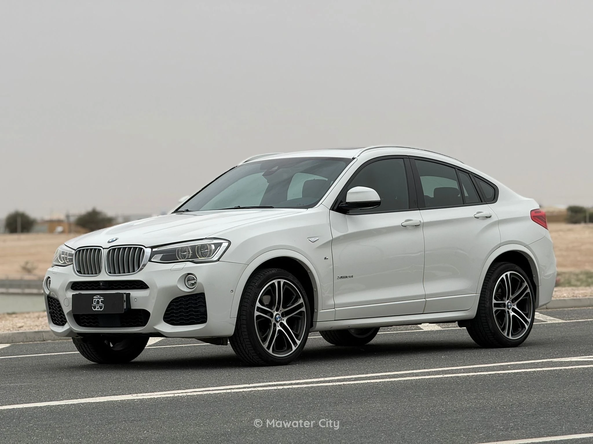 BMW X4 2017 — Mawater City
