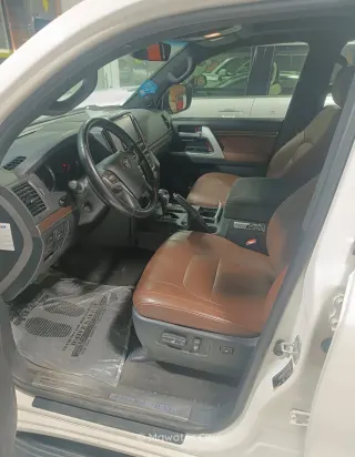 Toyota Land Cruiser VXR 2021 — Mawater City