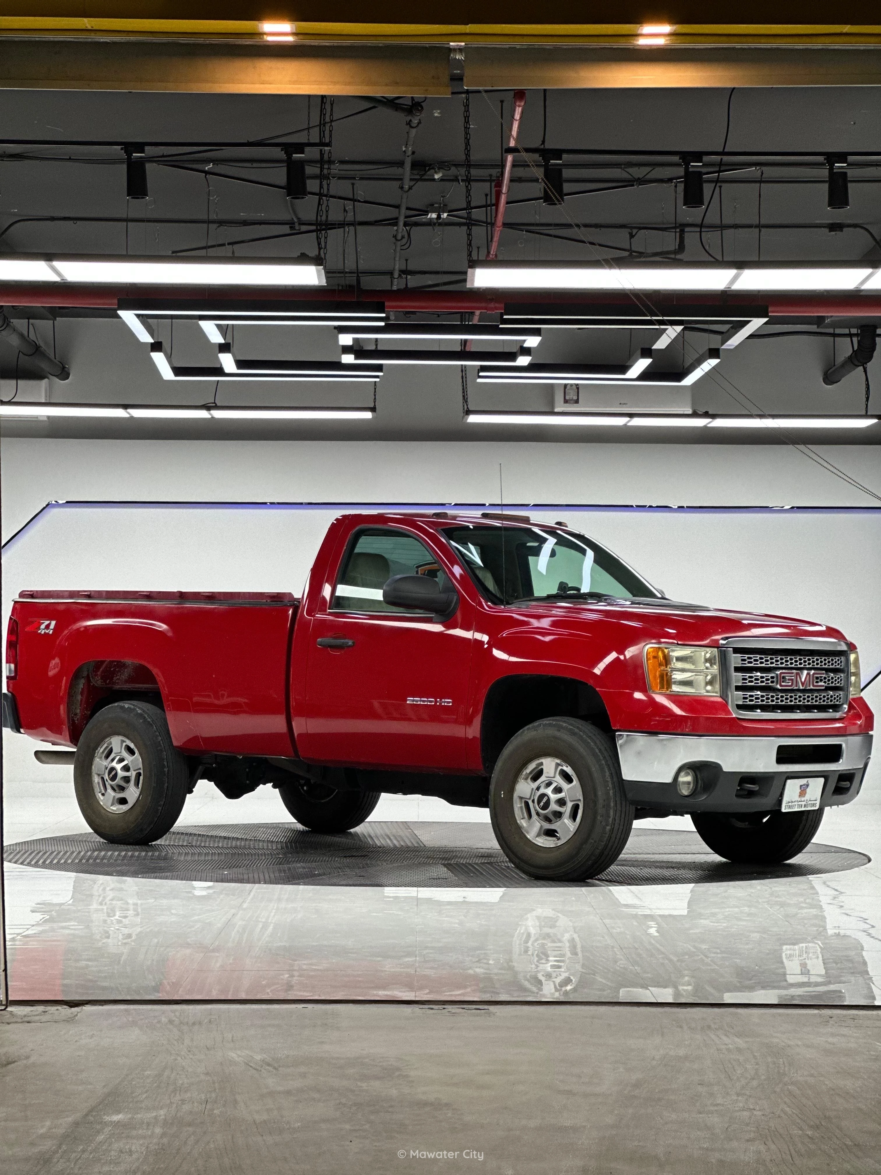 GMC Sierra 2013 — Mawater City