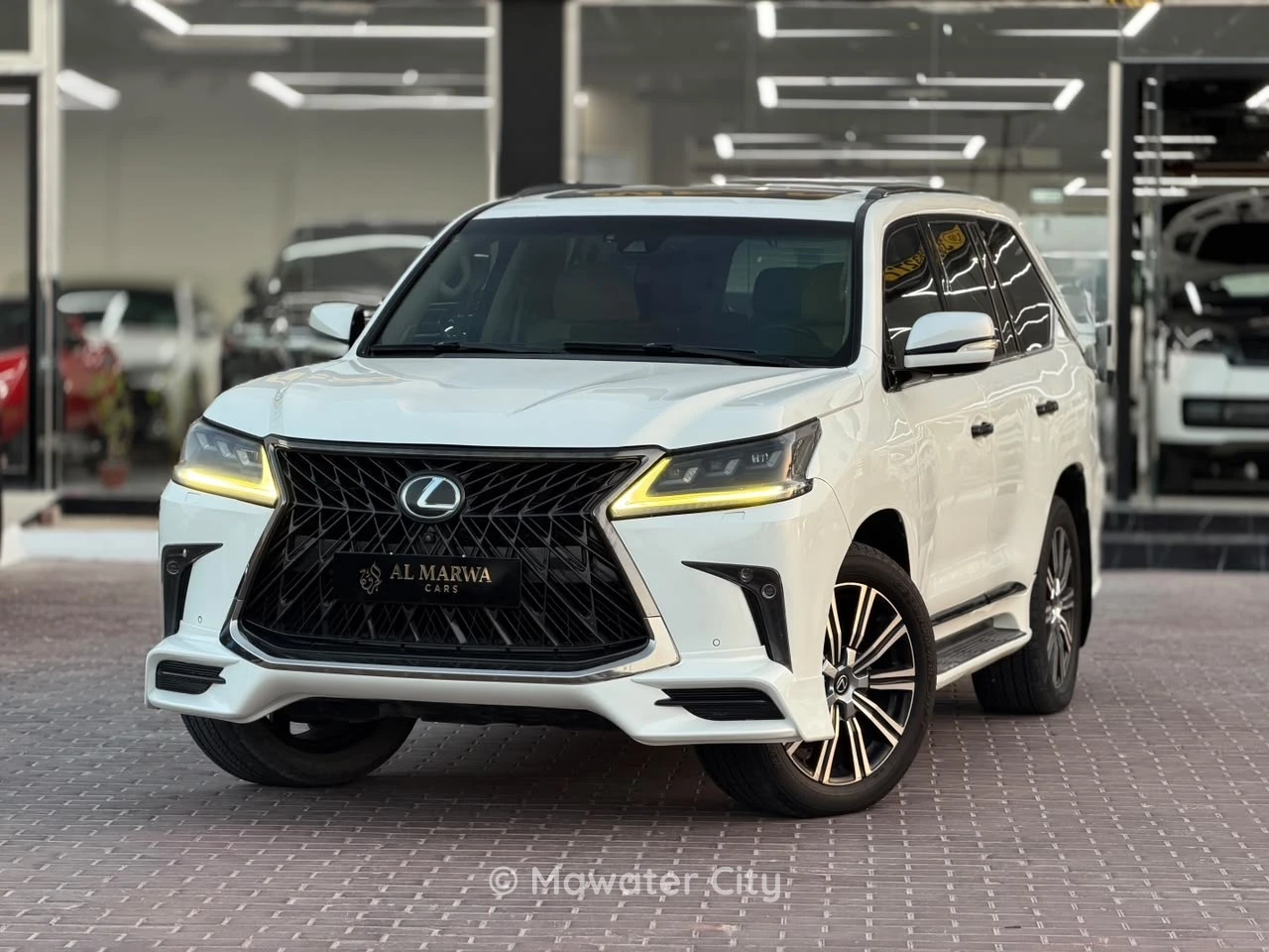 Lexus LX 2016 — Mawater City