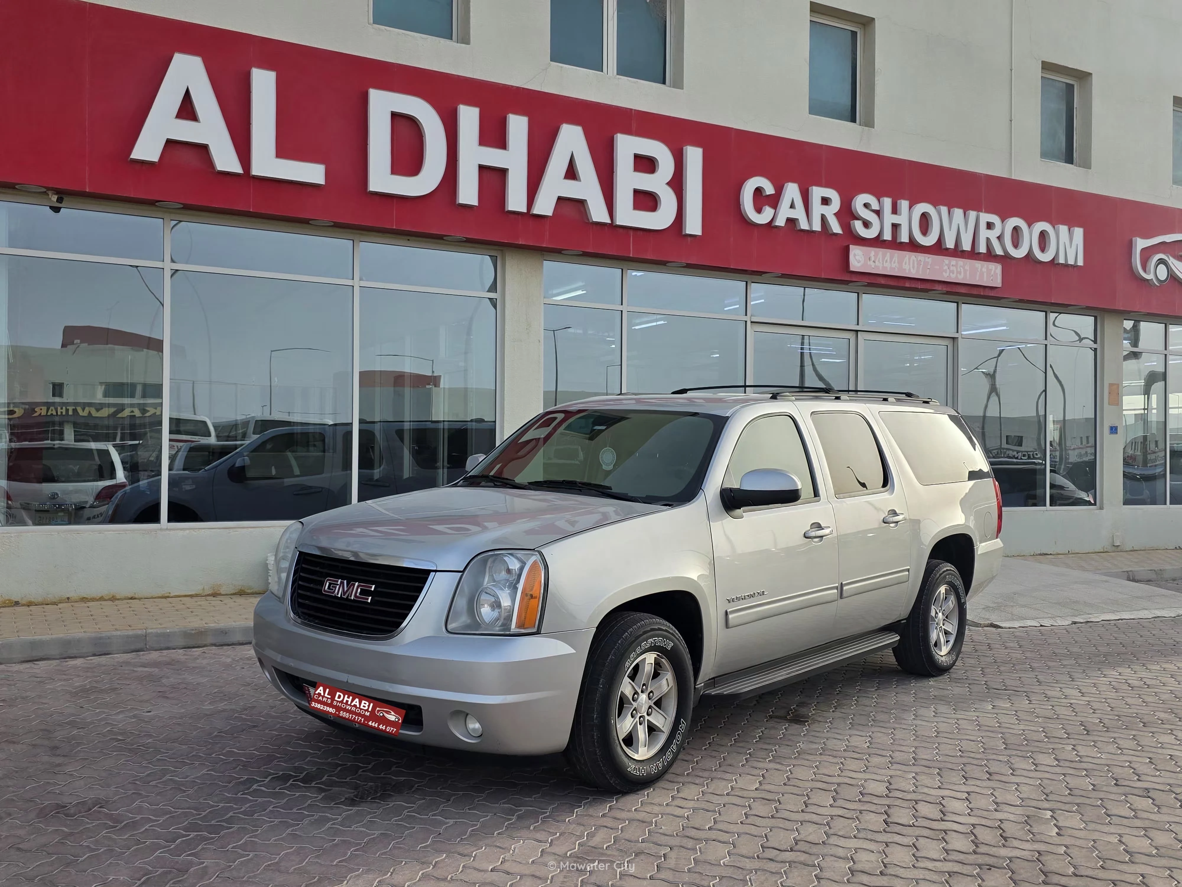 GMC Yukon 2011 — Mawater City