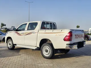 Toyota Hilux 2021 — Mawater City