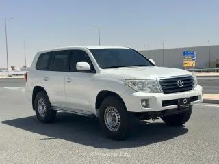 Toyota Land Cruiser 2014 — Mawater City